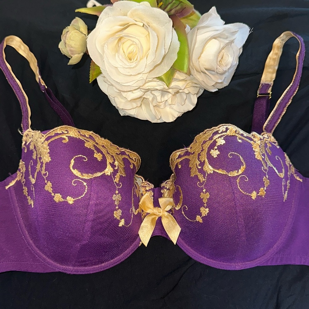 Cacique Purple Gold Bra Sz 42D